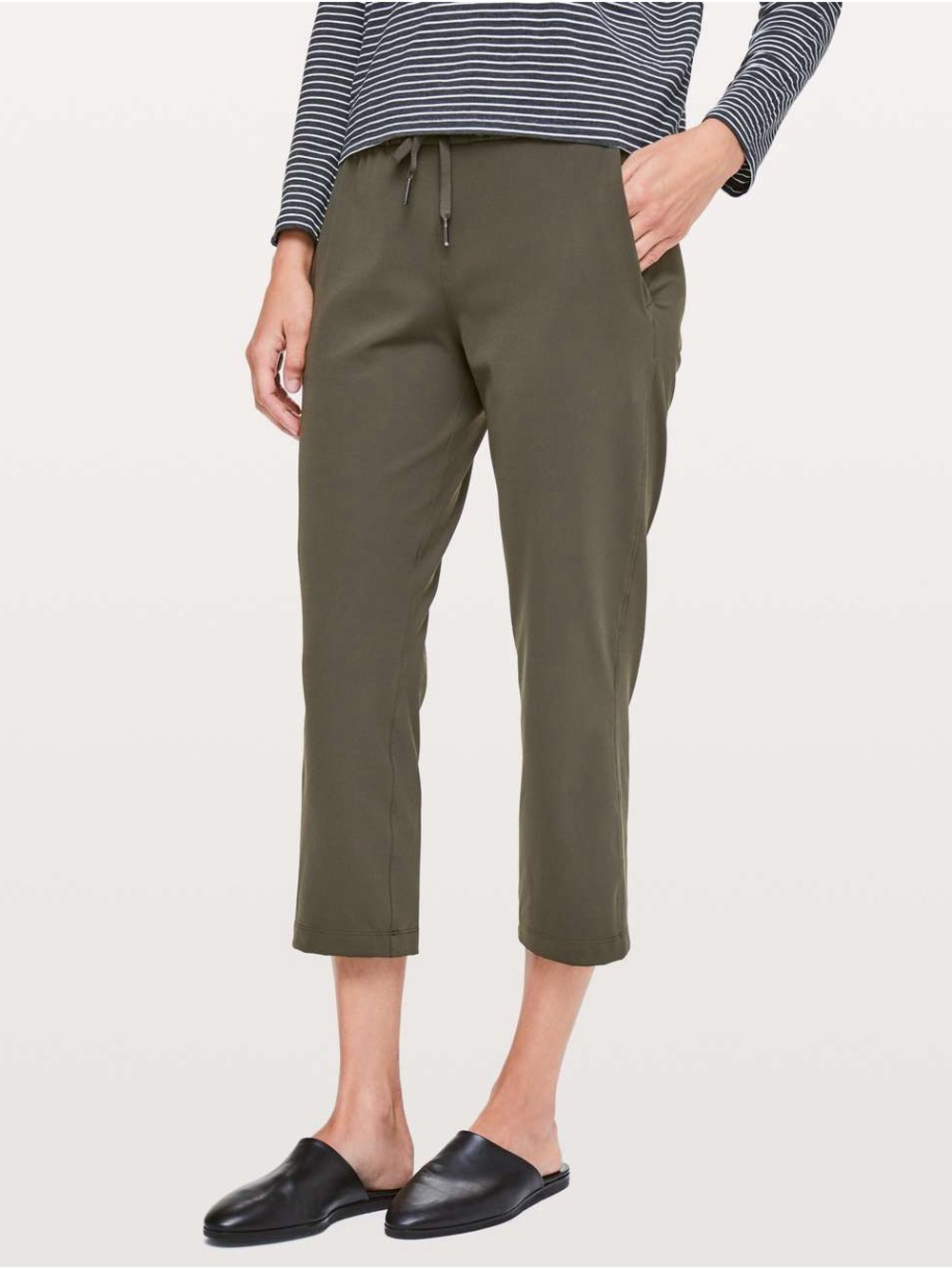 lululemon athletica Olive Cropped Drawstring Pants size 6